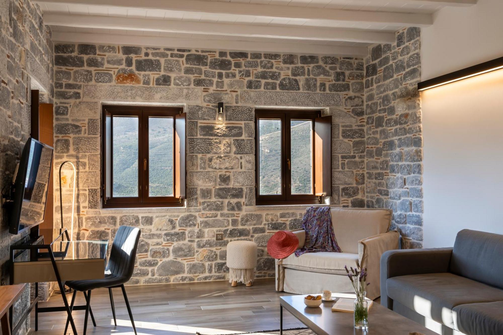 Manifest Boutique Hotel Oitylo Zewnętrze zdjęcie