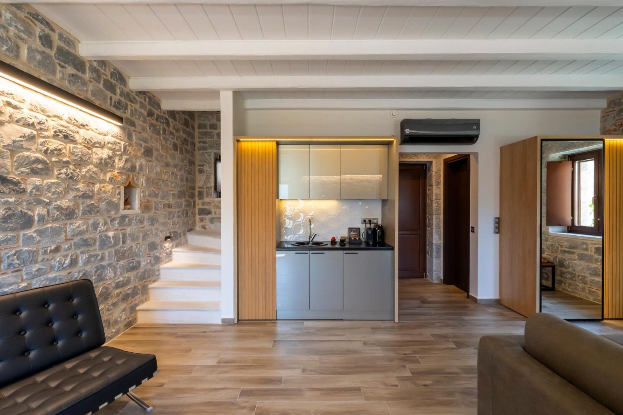 Manifest Boutique Hotel Oitylo Zewnętrze zdjęcie